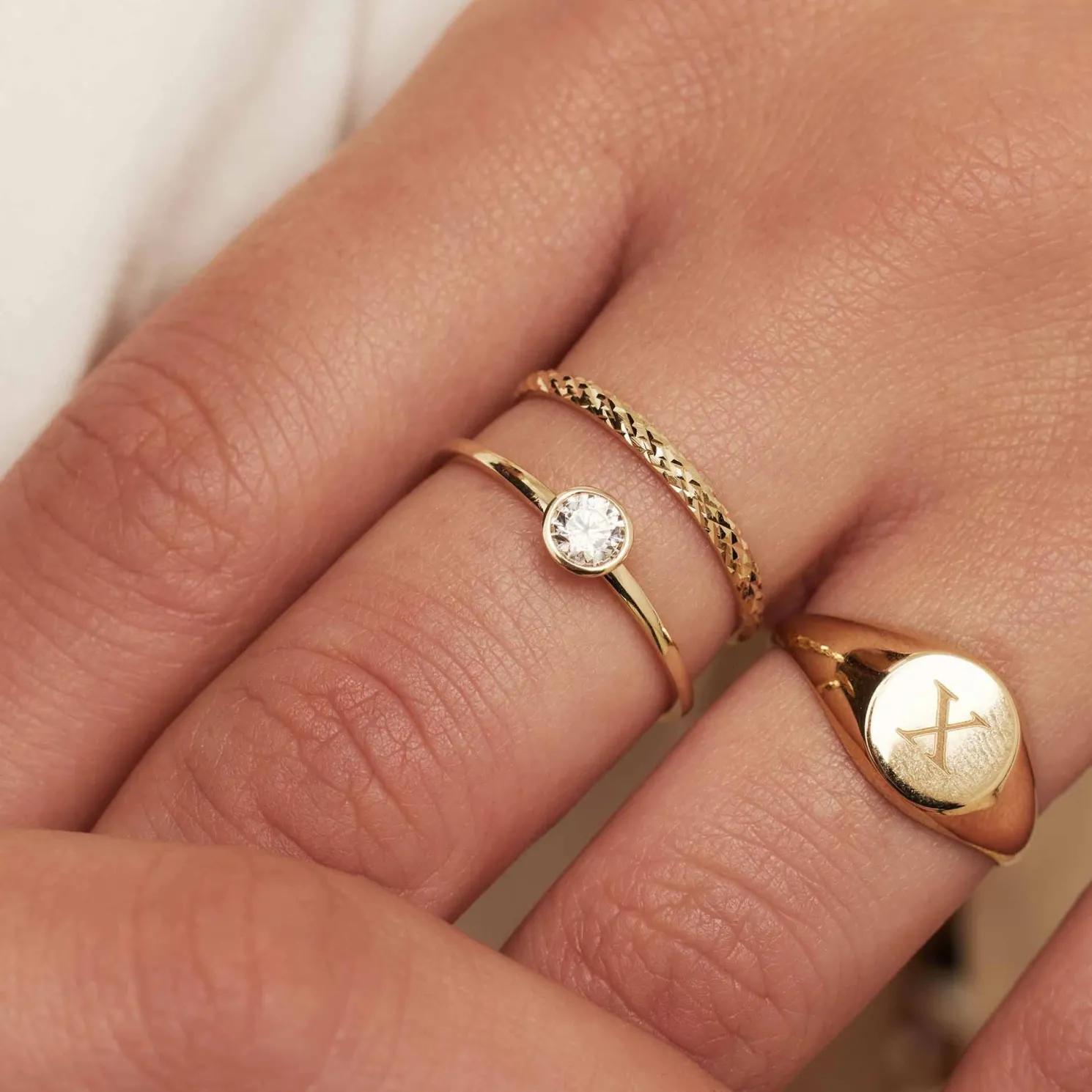 Baguette Genevieve 14 karaat gouden ring met witte zirkonia steen