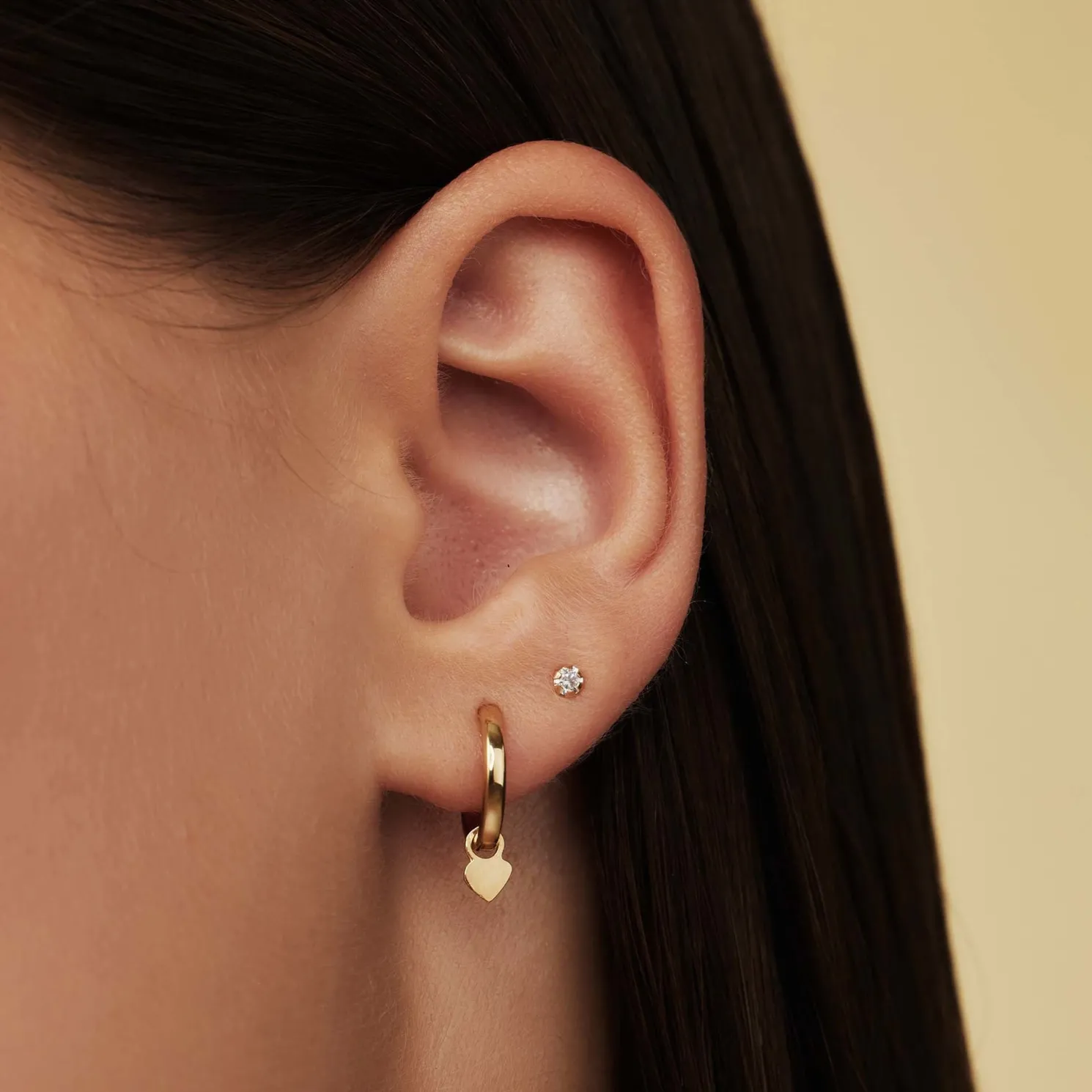 Belleville Amore 14 karaat gouden creolen met hartje