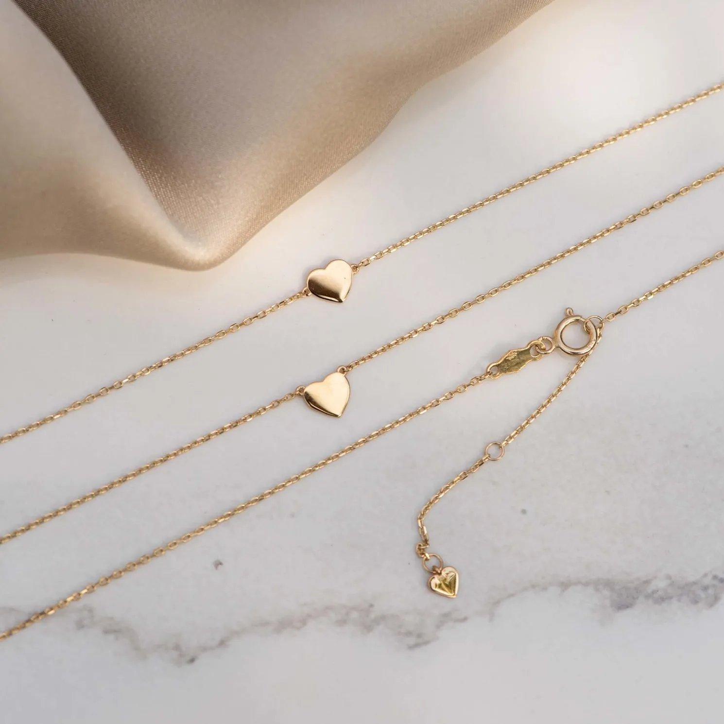 Belleville Amore 14 karaat gouden collier met hartje