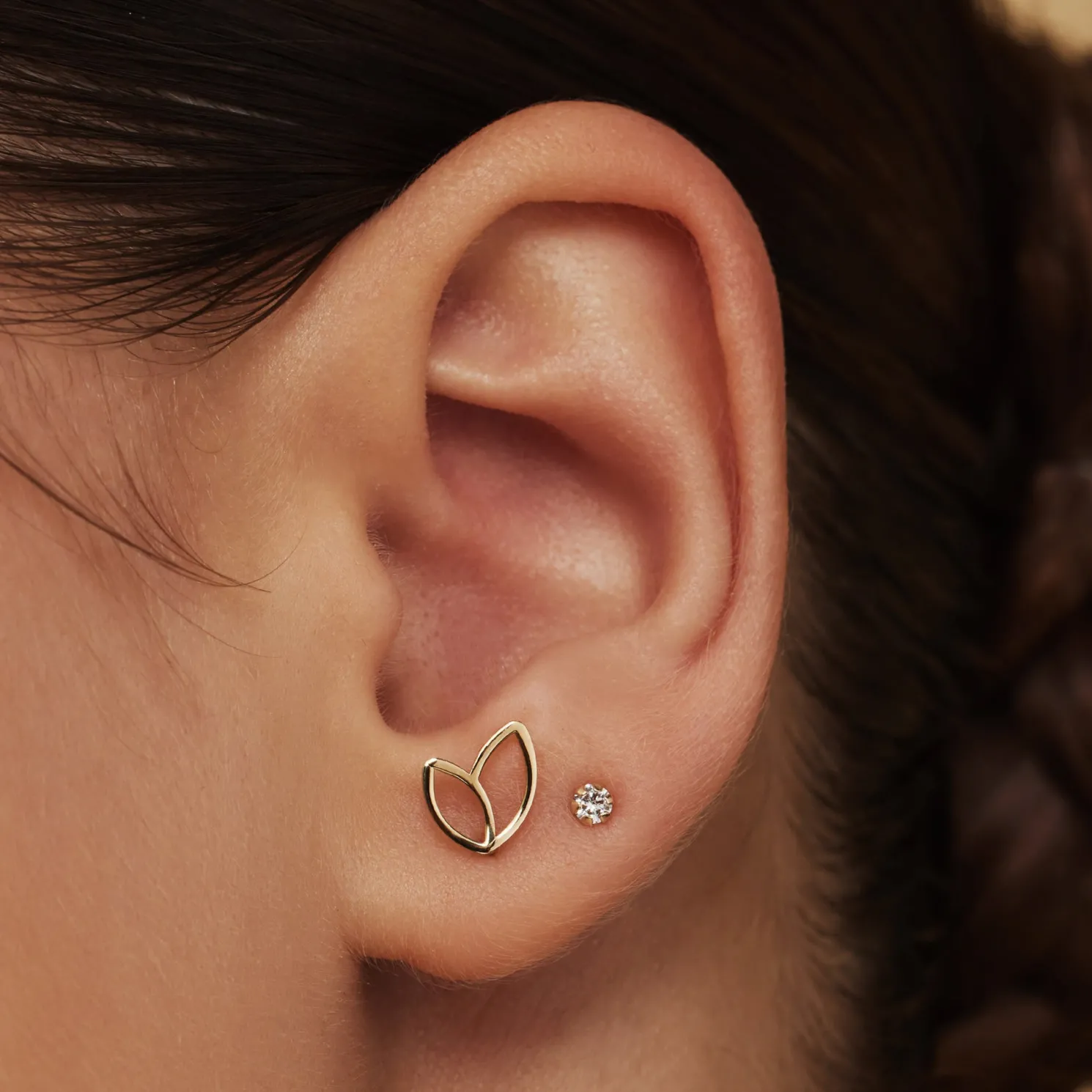 Belleville Noémi 14 karaat gouden oorknoppen