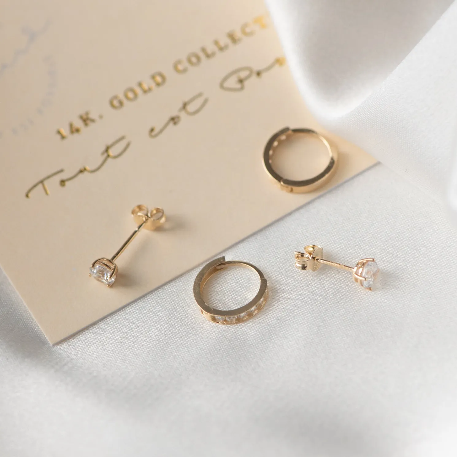 Cadeau d'Isabel 14 karaat gouden oorbellen set met zirkonia steentjes