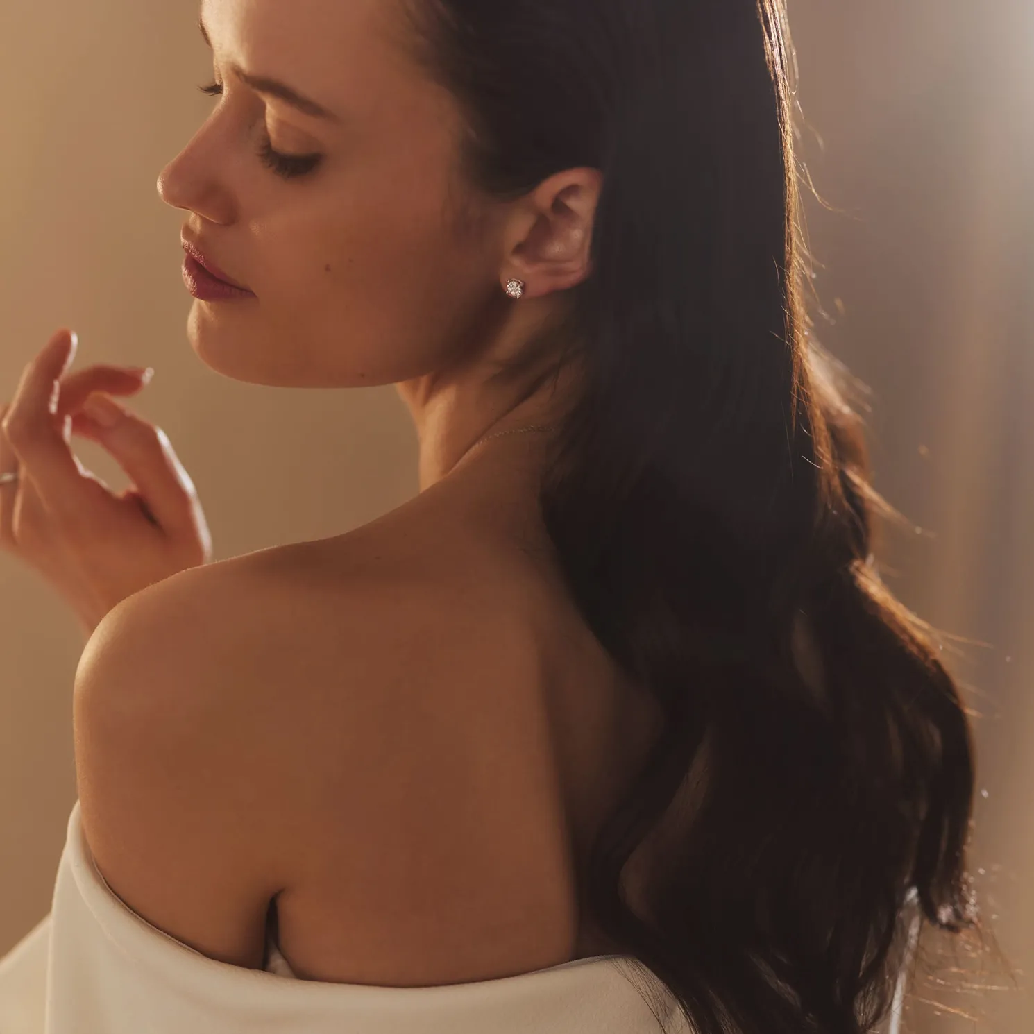 De la Paix Hanaé 14 karaat gouden oorknoppen met diamant 0.28 karaat