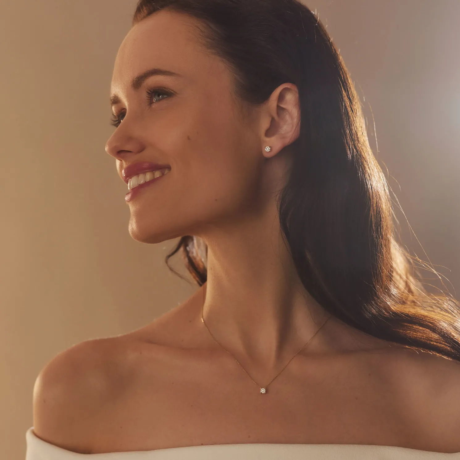 De la Paix Hanaé 14 karaat gouden oorknoppen met diamant 0.16 karaat