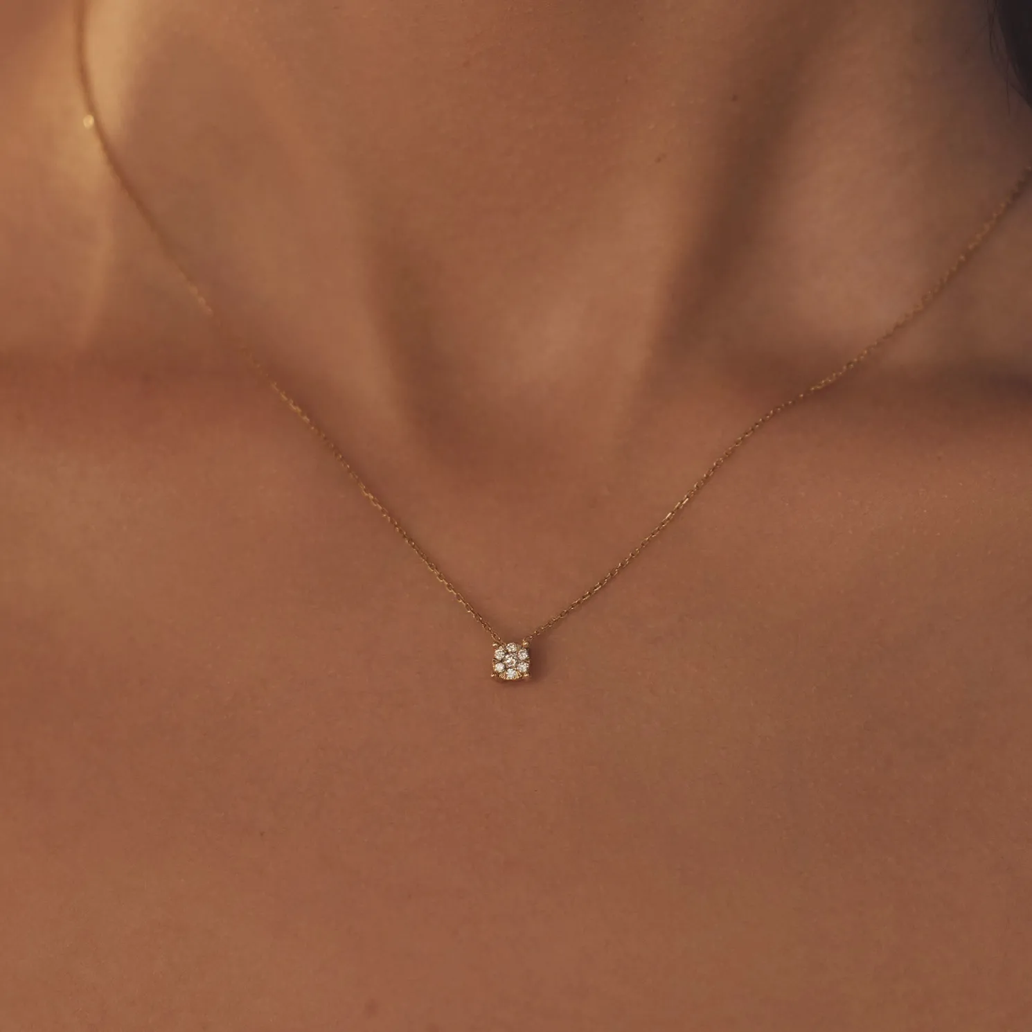 De la Paix Hanaé 14 karaat gouden collier met diamant 0.08 karaat