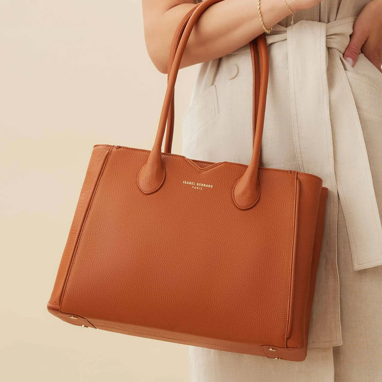 Honoré Cloe cognac leren handtas van kalfsleer