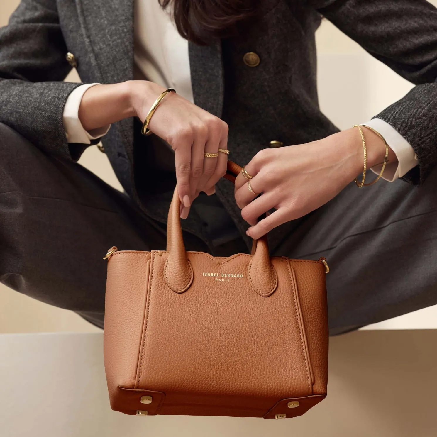 Honoré Cloe Mini camel leren handtas van kalfsleer