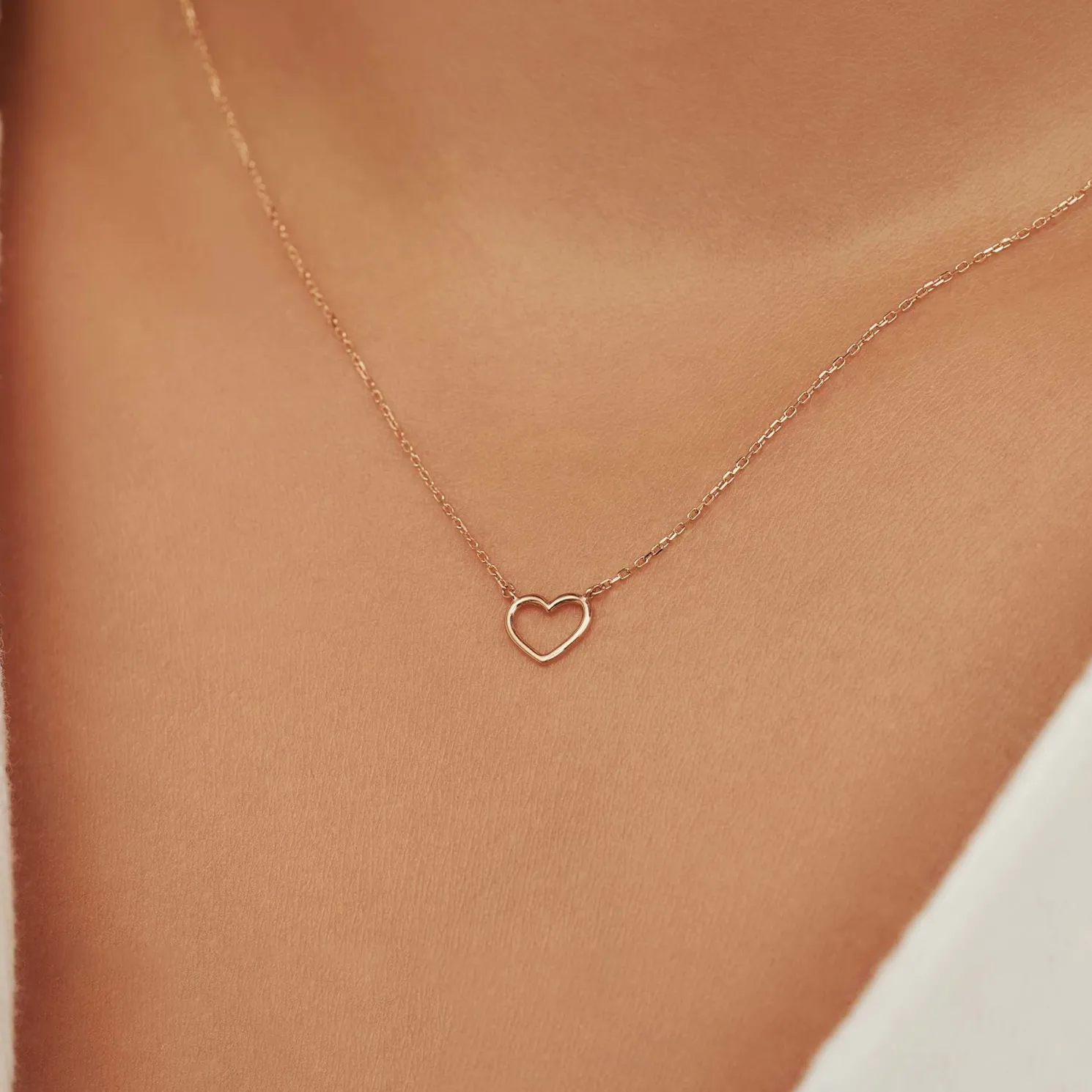 La Concorde Amore 14 karaat rosé gouden collier met hartje