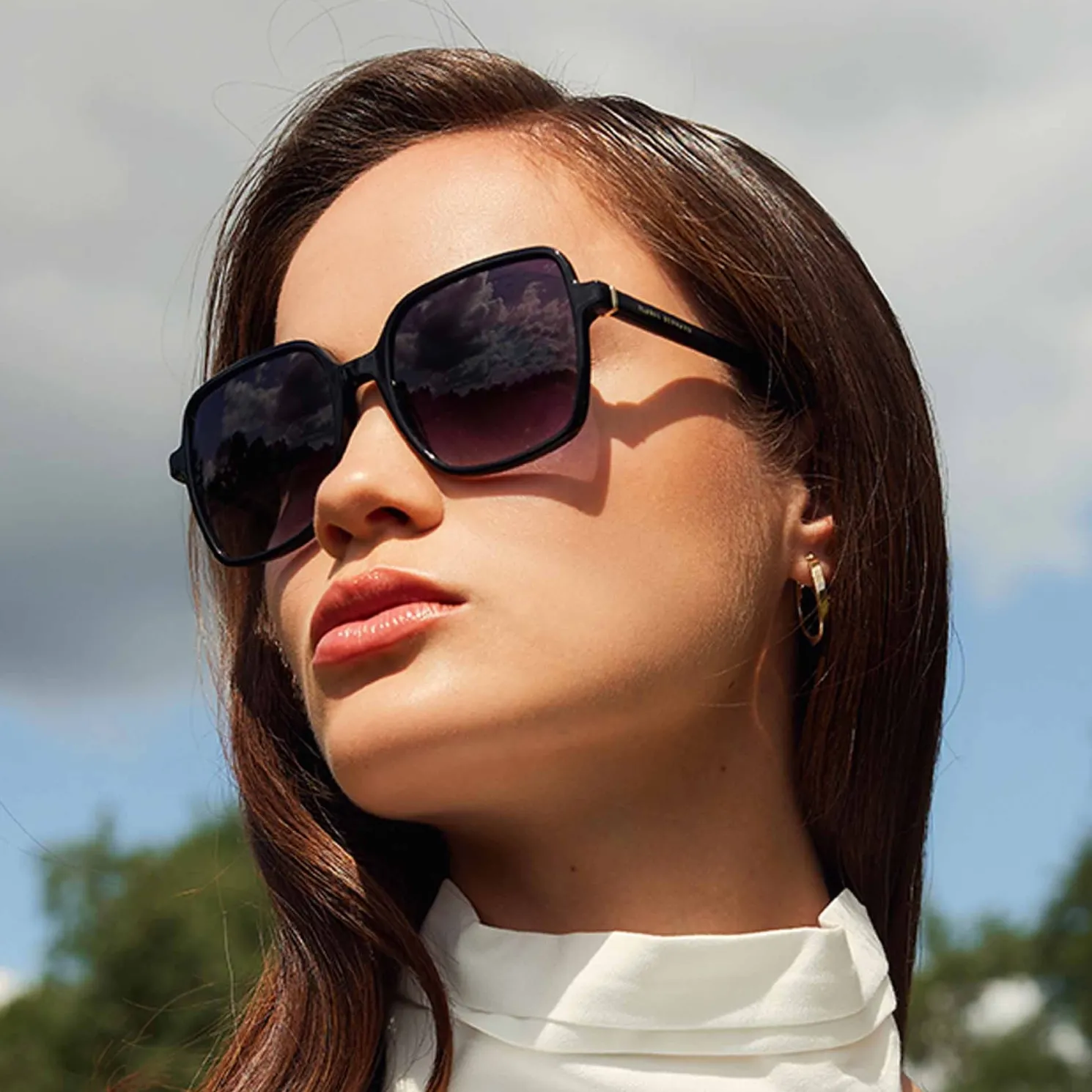 La Villette Rene zwarte vierkante zonnebril met zwarte gradient glazen