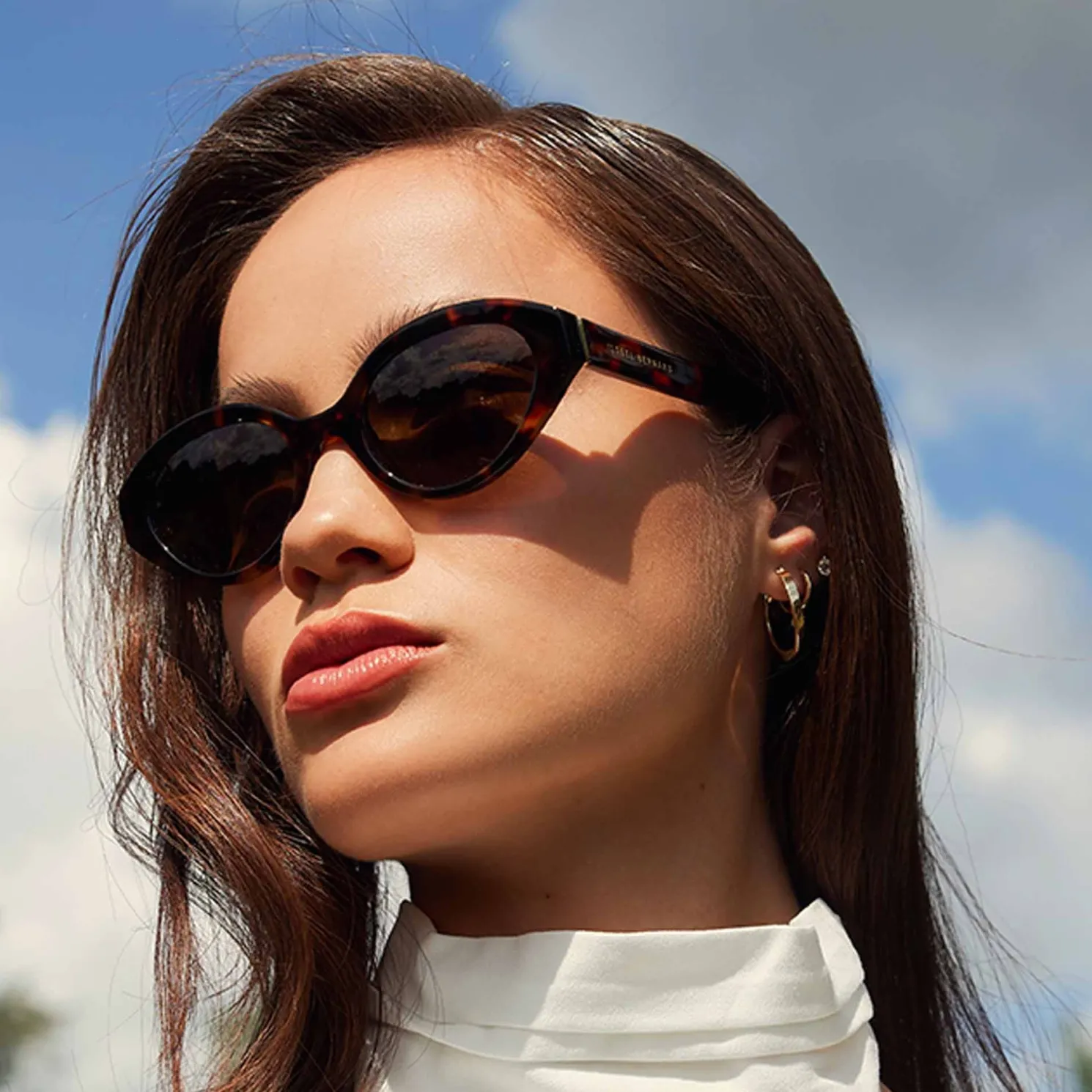 La Villette Rosaire bruin tortoise ovale zonnebril met bruine glazen