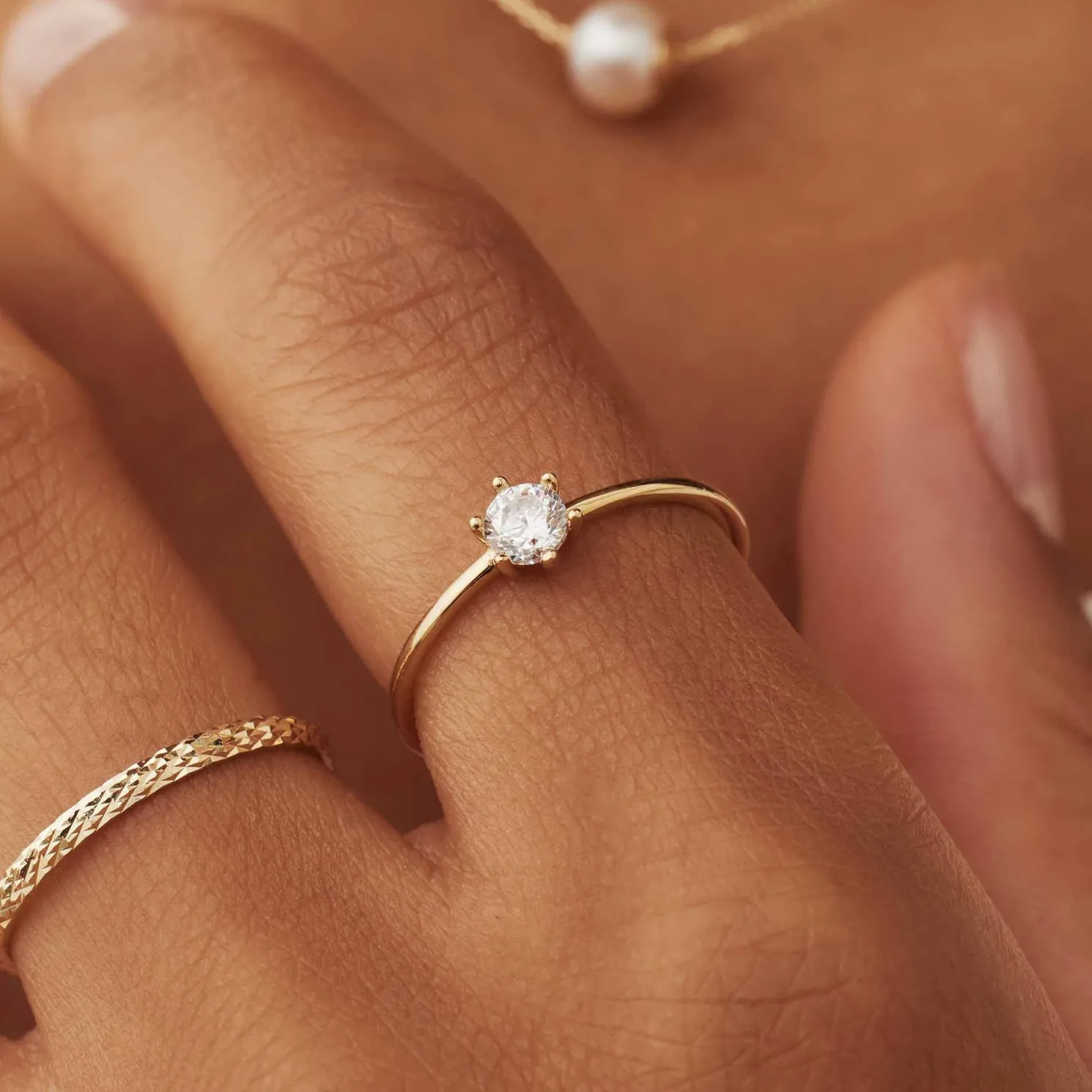 Le Marais Abelle 14 karaat gouden ring met zirkonia steen