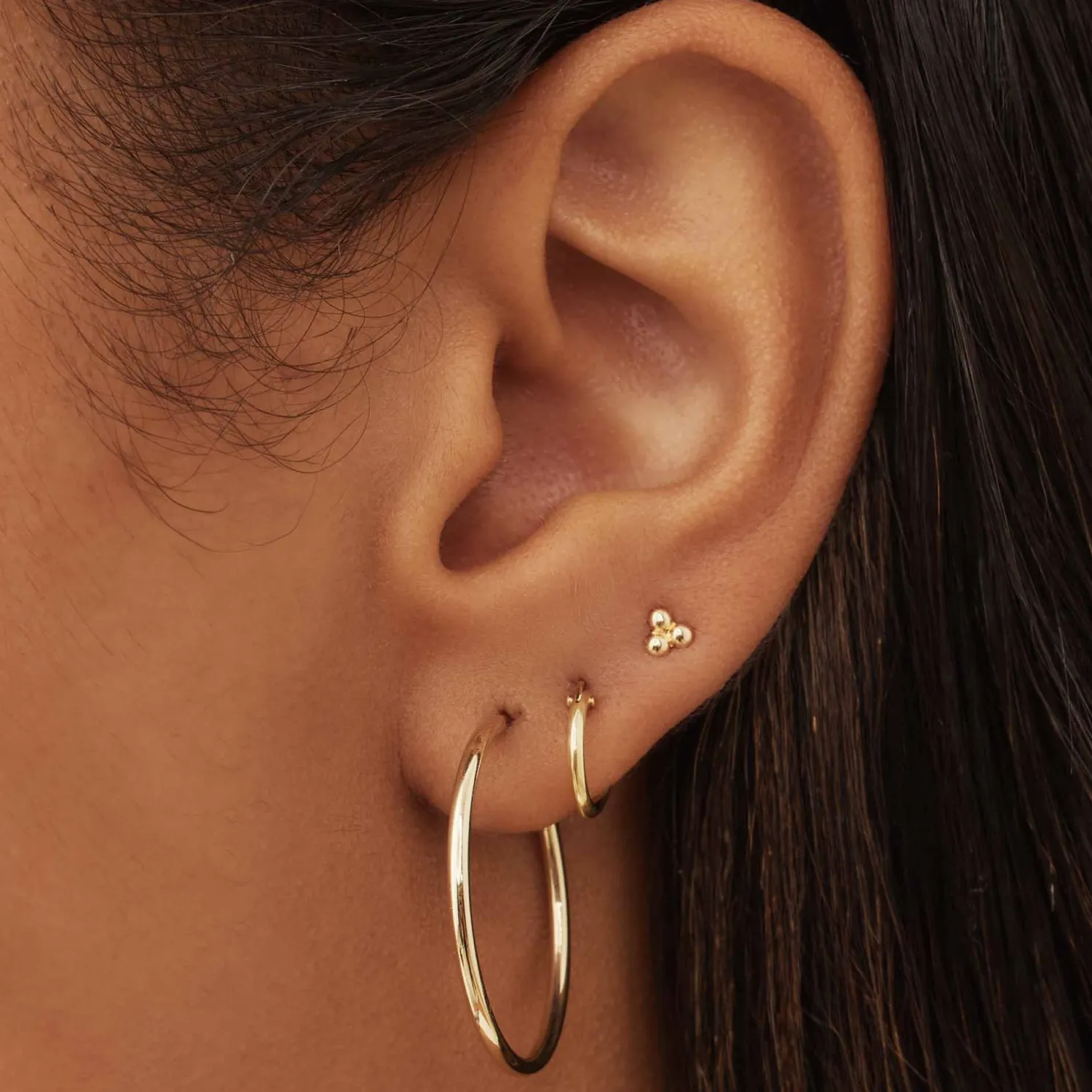 Le Marais Cerise 14 karaat gouden creolen (20 mm)