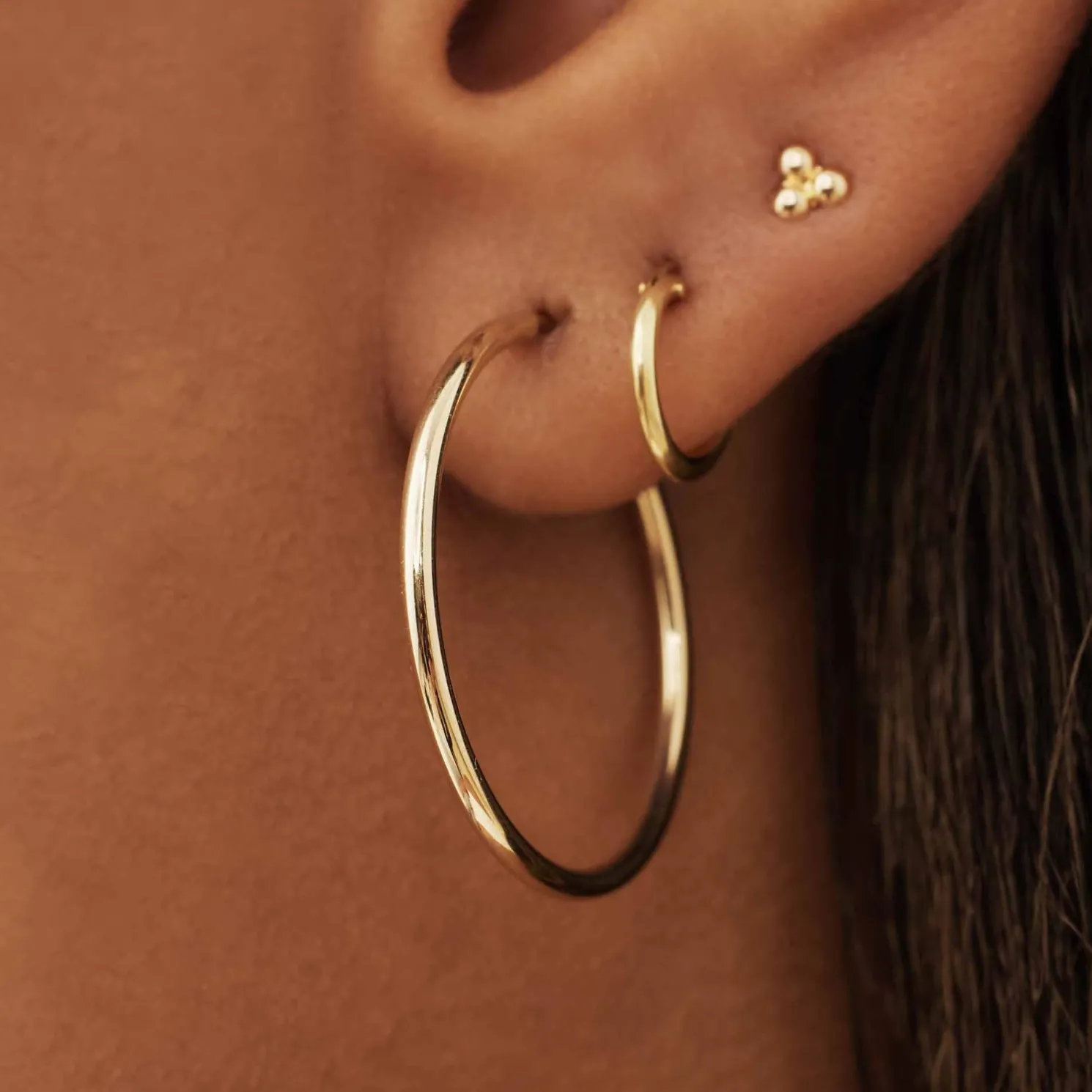 Le Marais Cerise 14 karaat gouden creolen (20 mm)