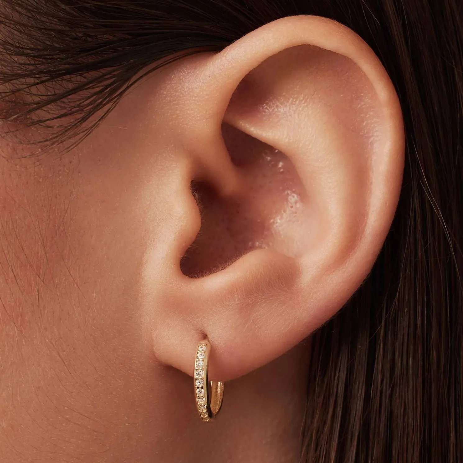 Le Marais Merle 14 karaat gouden creolen met zirkonia (10 mm)