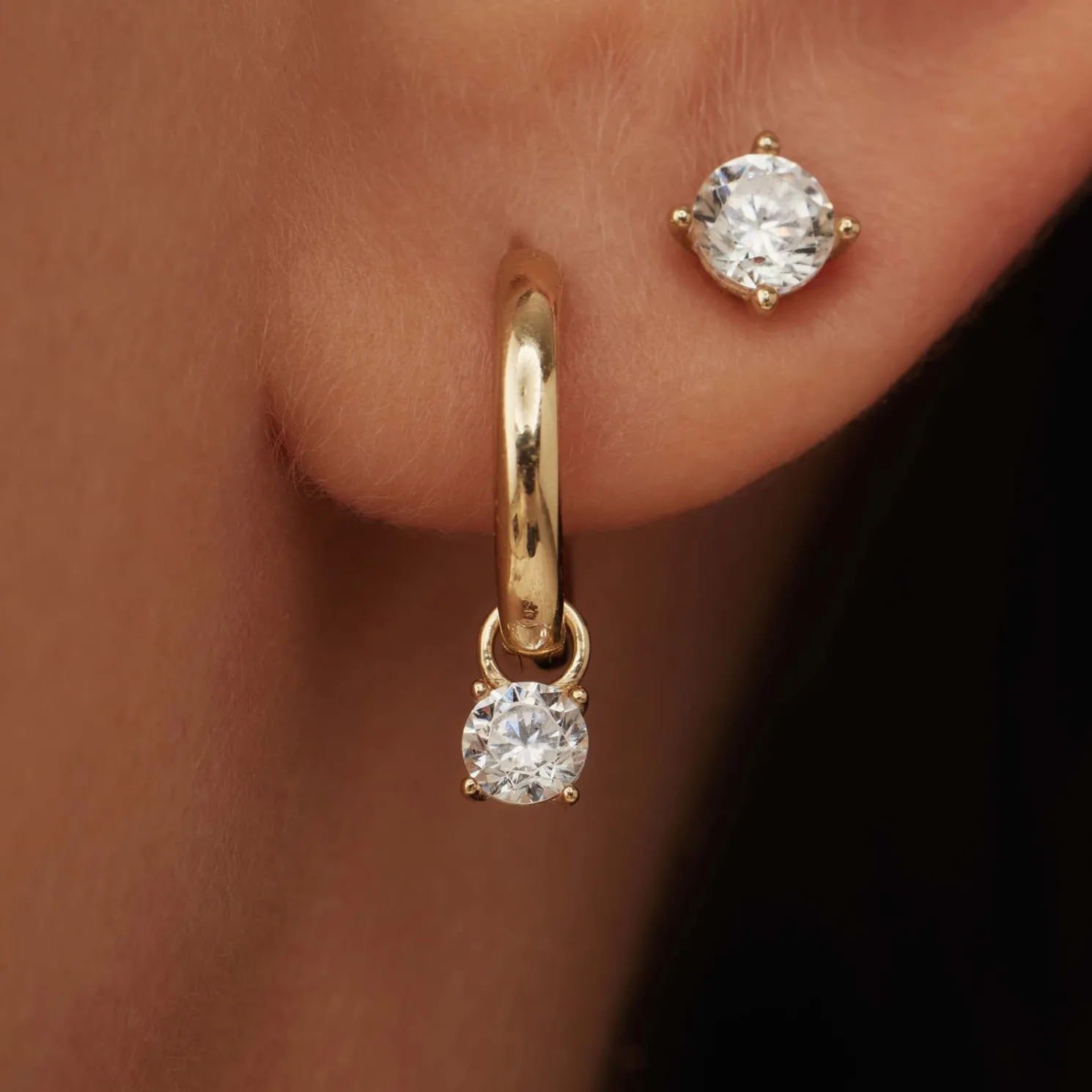 Le Marais Ophélie 14 karaat gouden creolen met zirkonia steentje