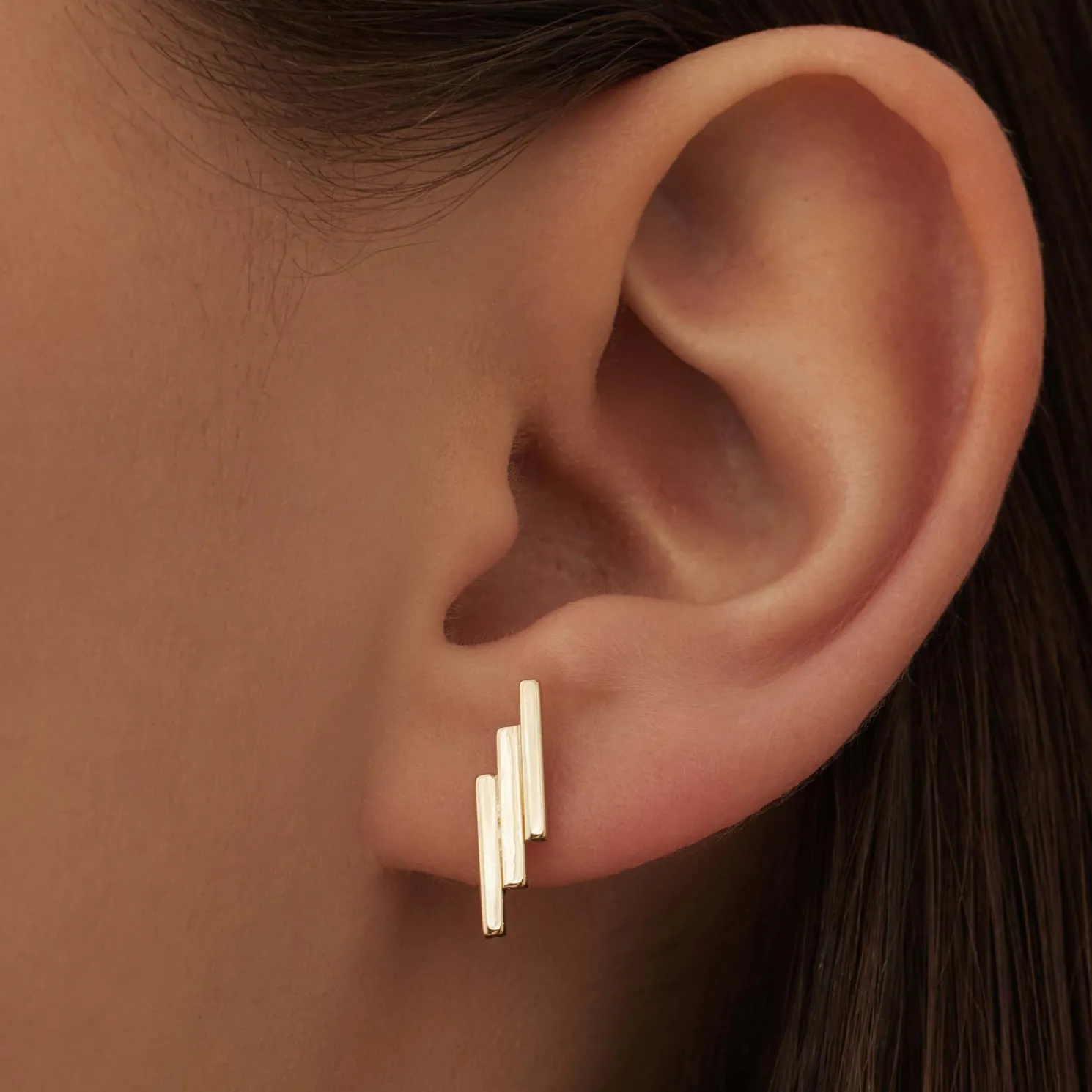 Le Marais Rosalie 14 karaat gouden oorknoppen met 3 staafjes