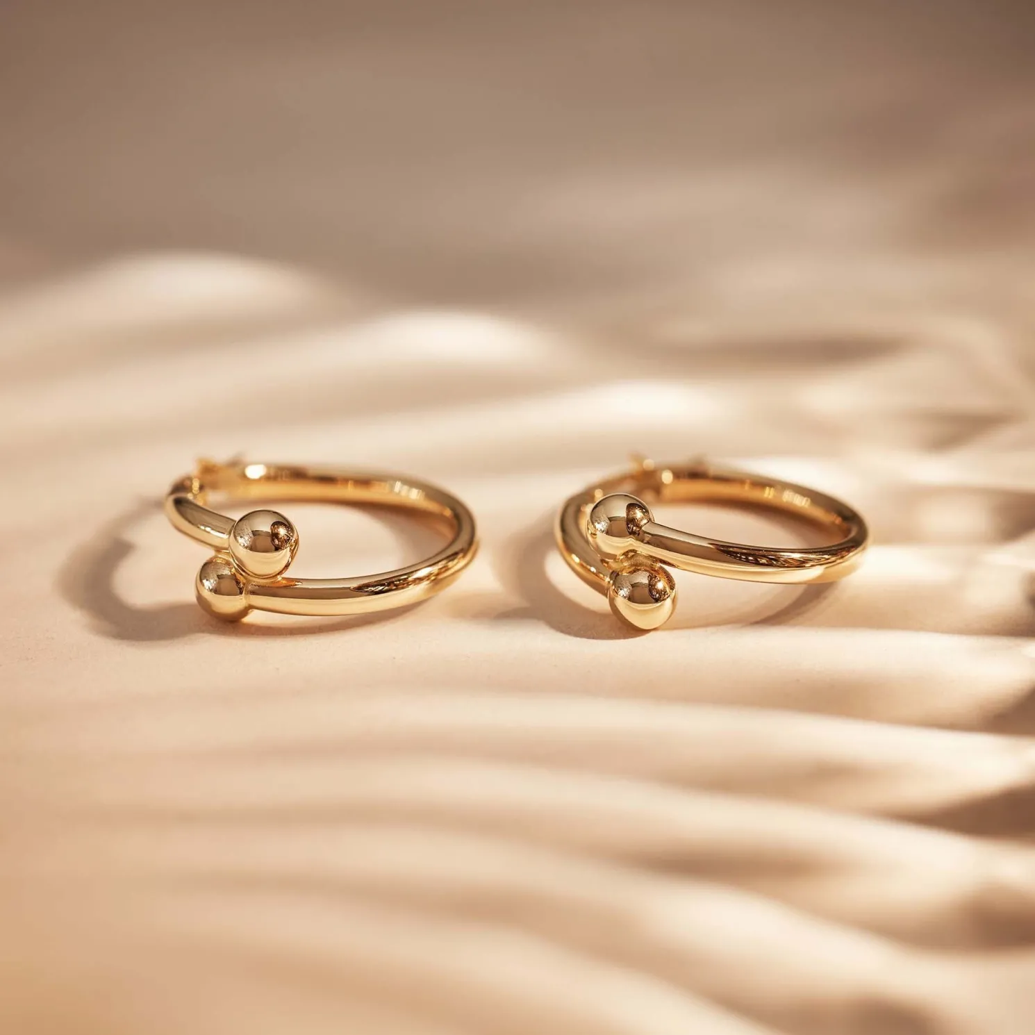 Monceau Mirell 14 karaat gouden creolen (16.5 mm)