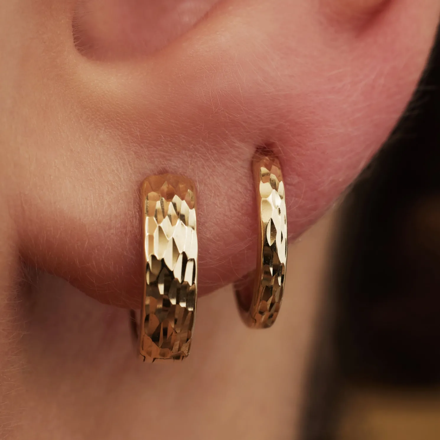 Rivoli Laura 14 karaat gouden creolen met diamond cut