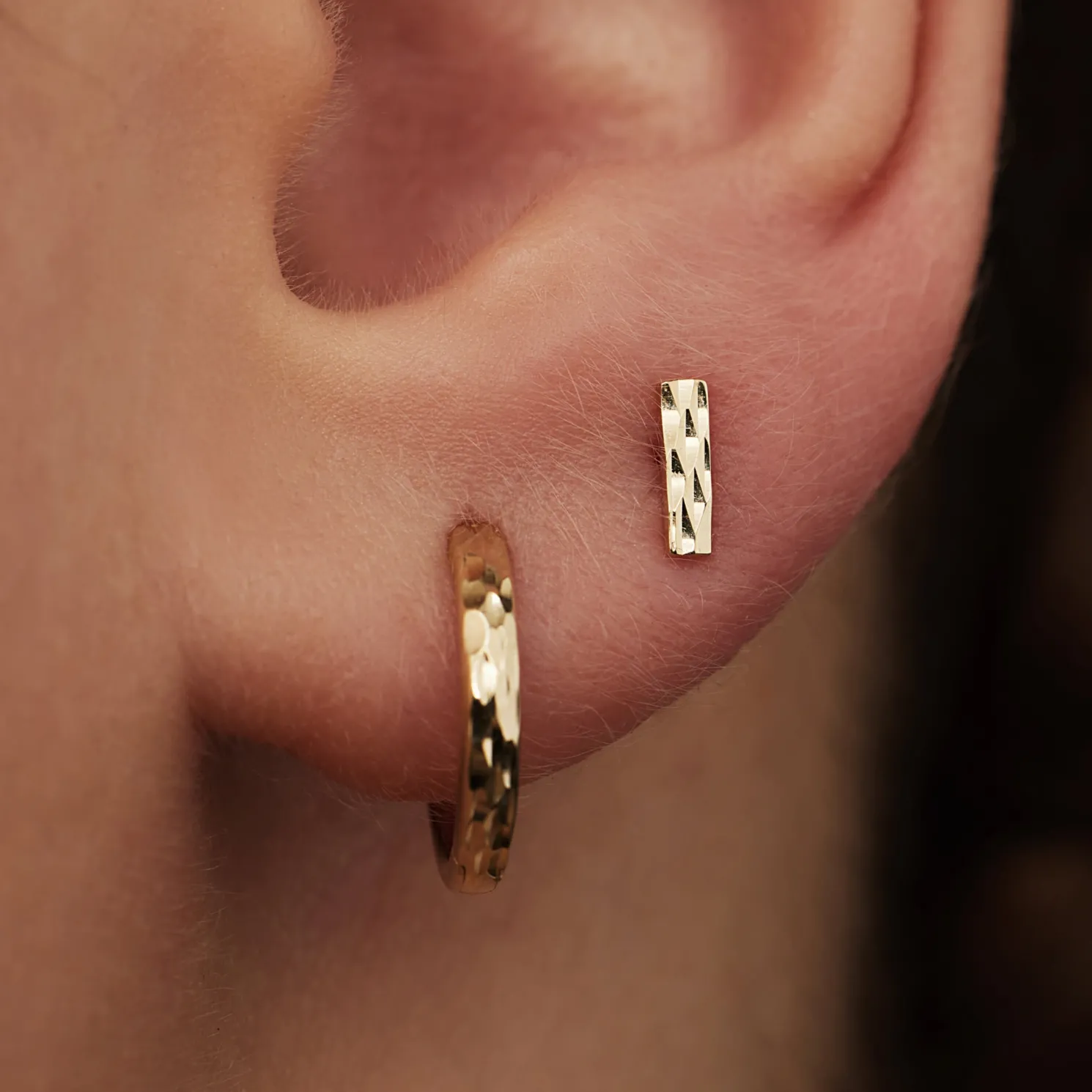 Rivoli Laura 14 karaat gouden oorknoppen met diamond cut