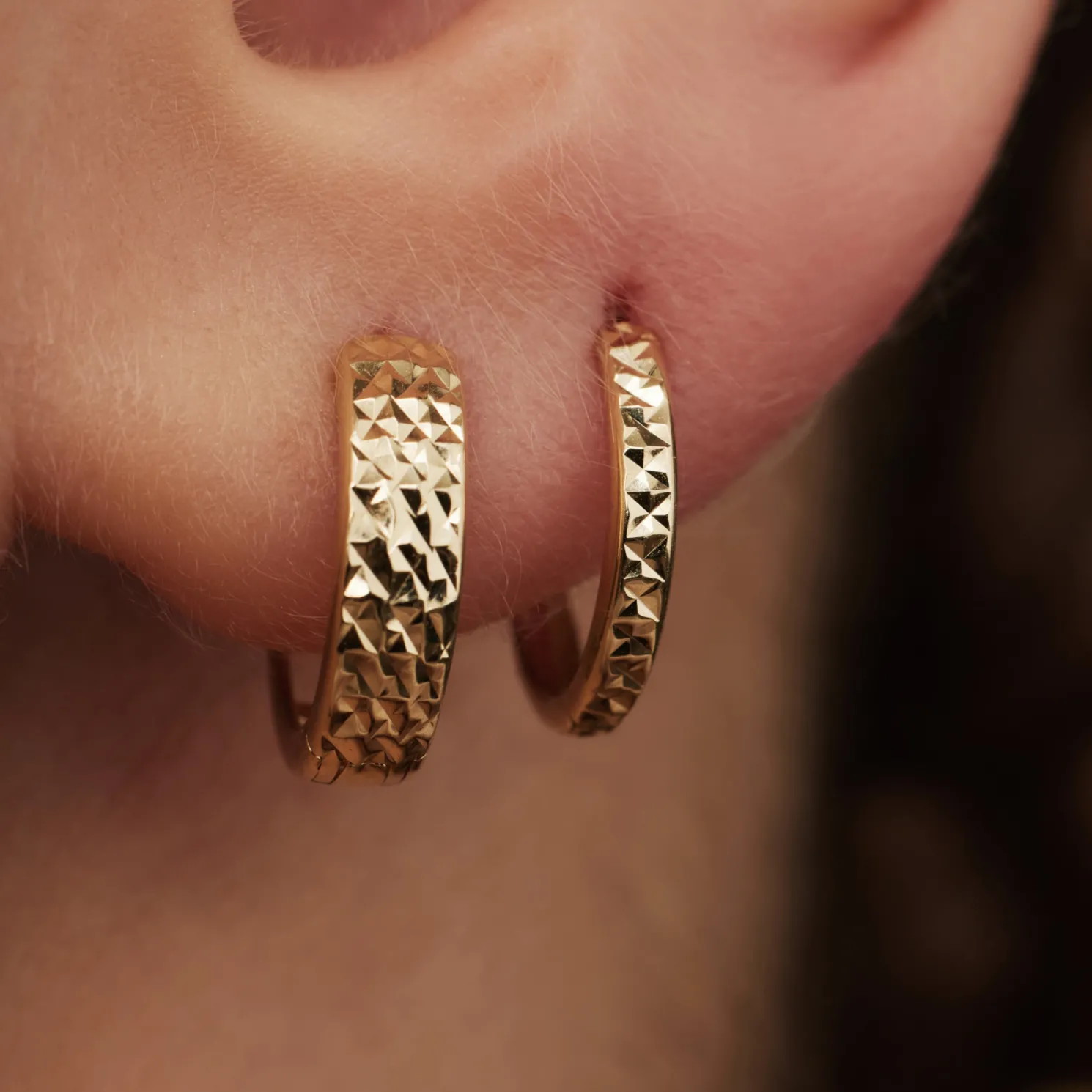 Rivoli Laura 14 karaat gouden creolen met diamond cut