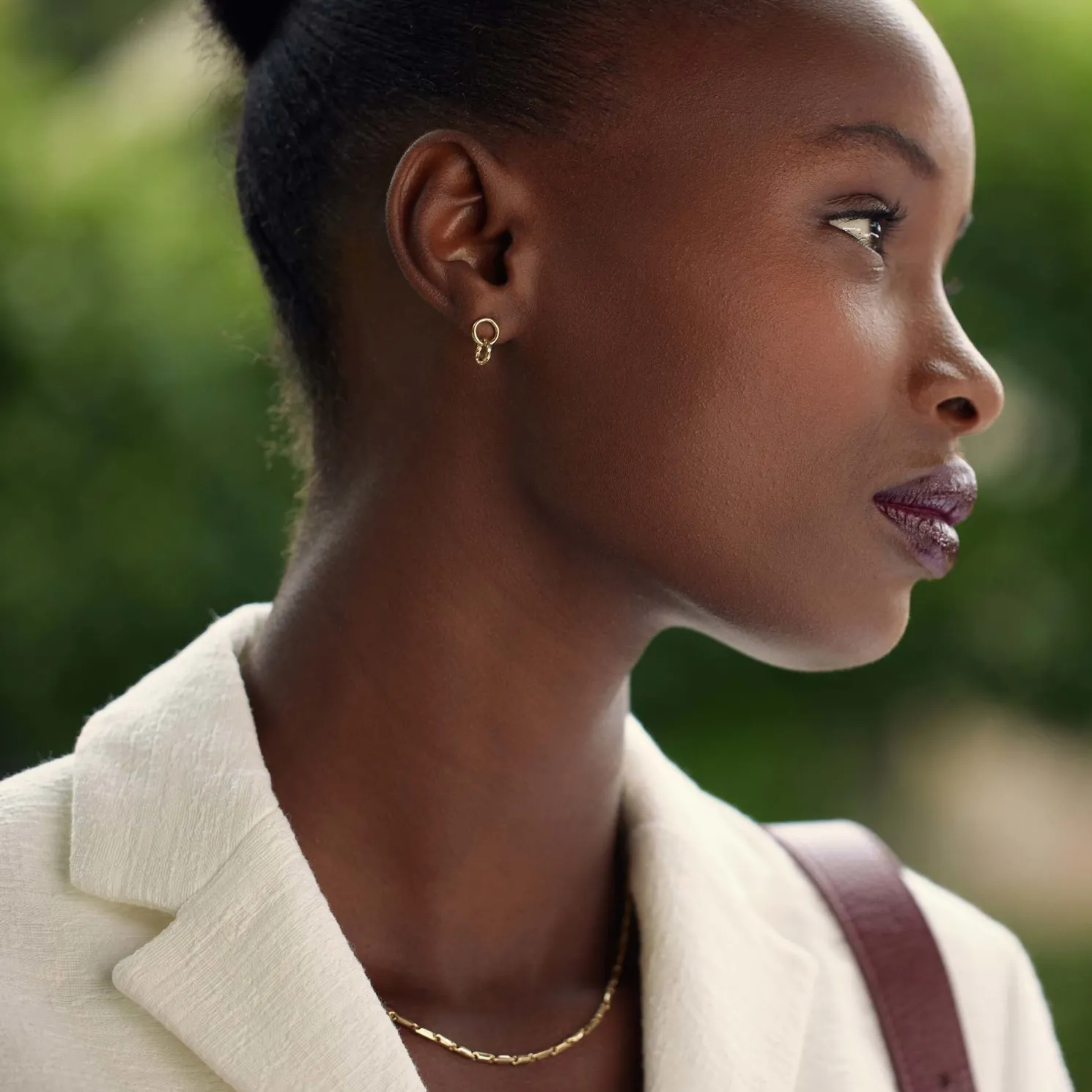 Rivoli Lisan 14 karaat gouden oorhangers met twist