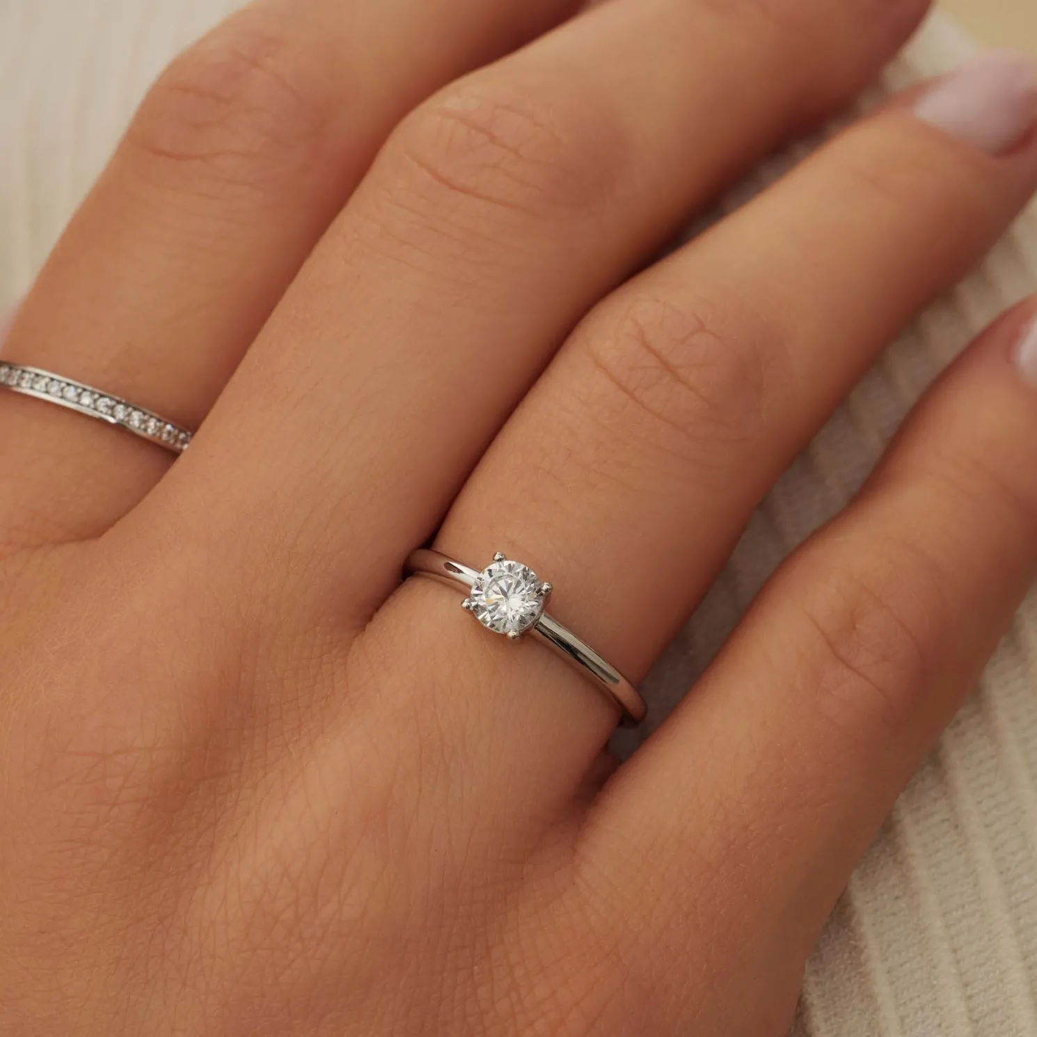 Saint Germain de Buci 14 karaat witgouden ring met zirkonia steentje