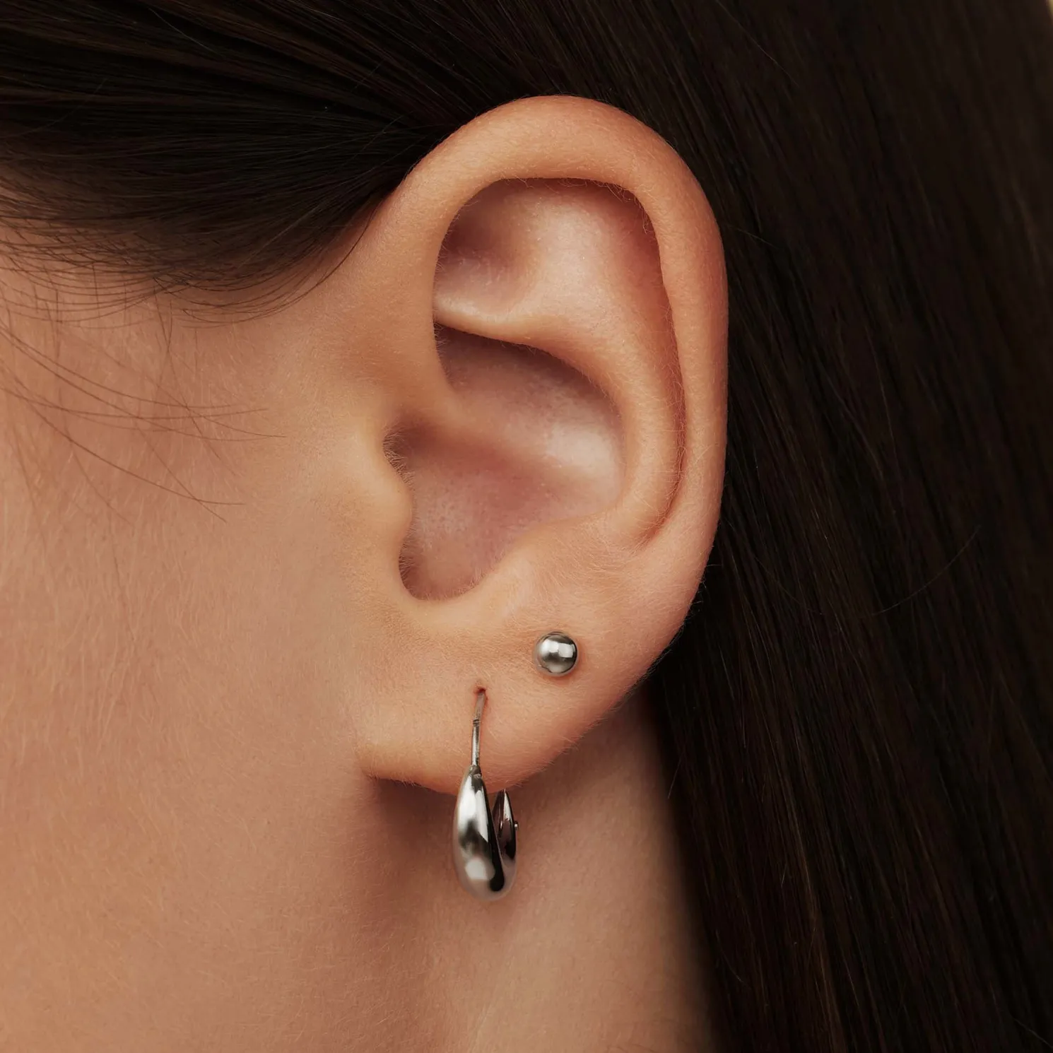 Saint Germain Nadie 14 karaat witgouden oorknoppen met bolletje