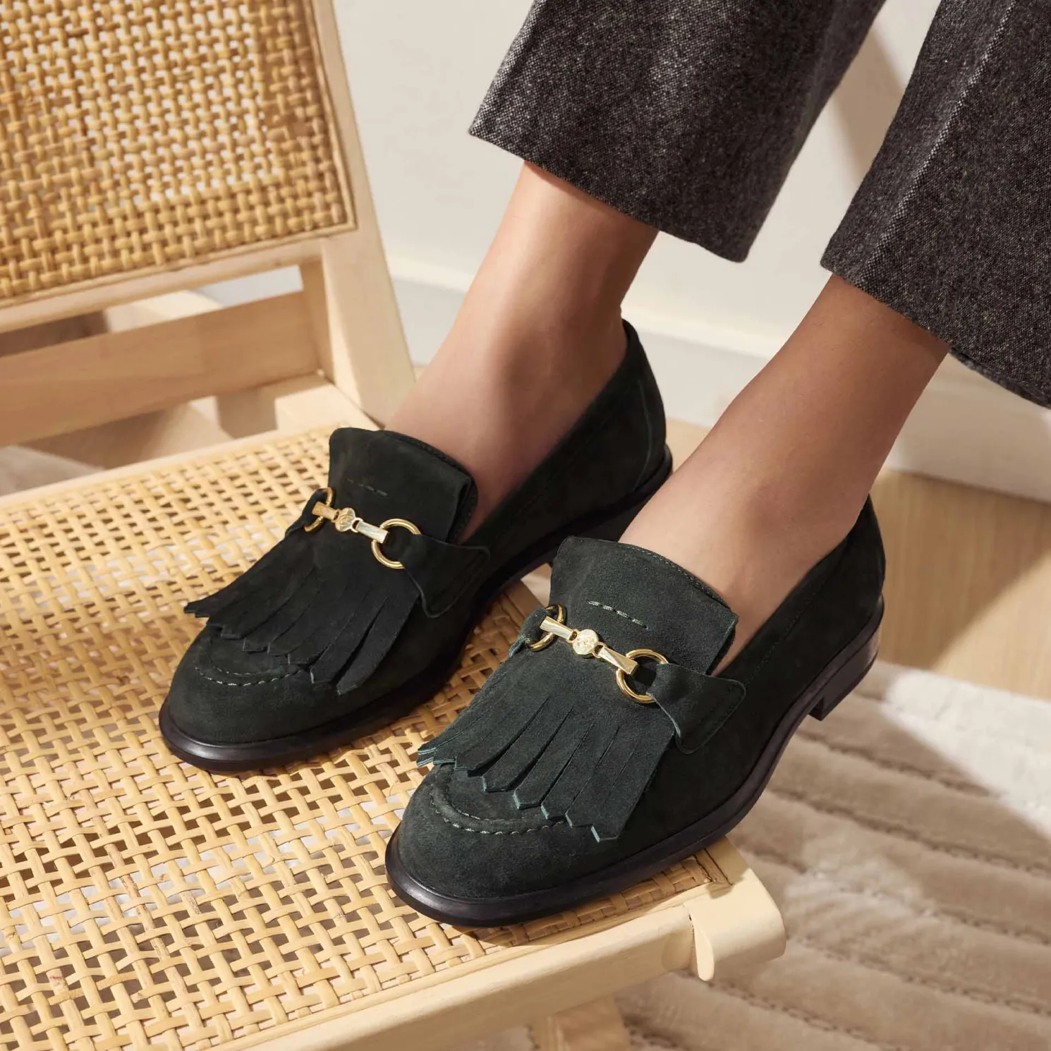 Vendôme Lave donkergroene suède loafers