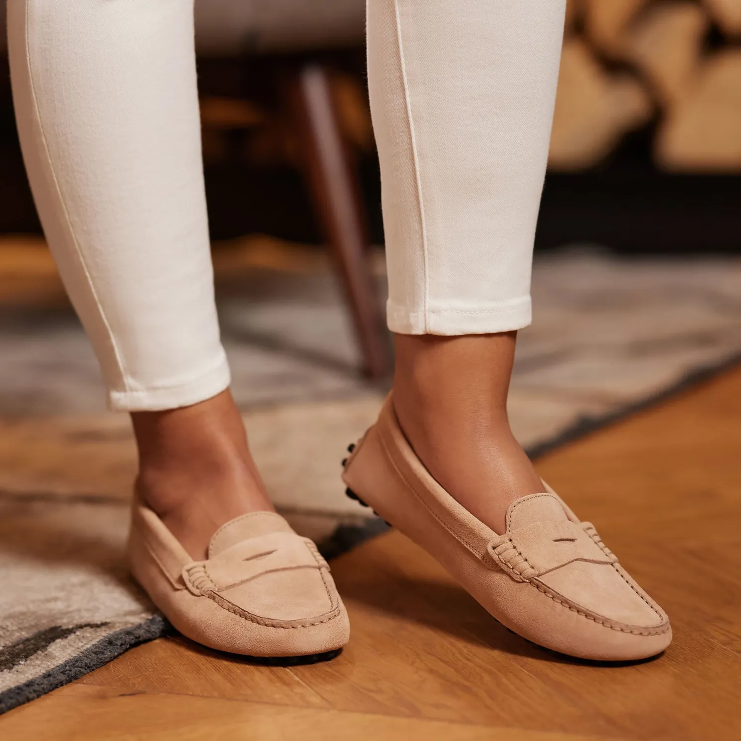 Vendôme Marie beige suède mocassins